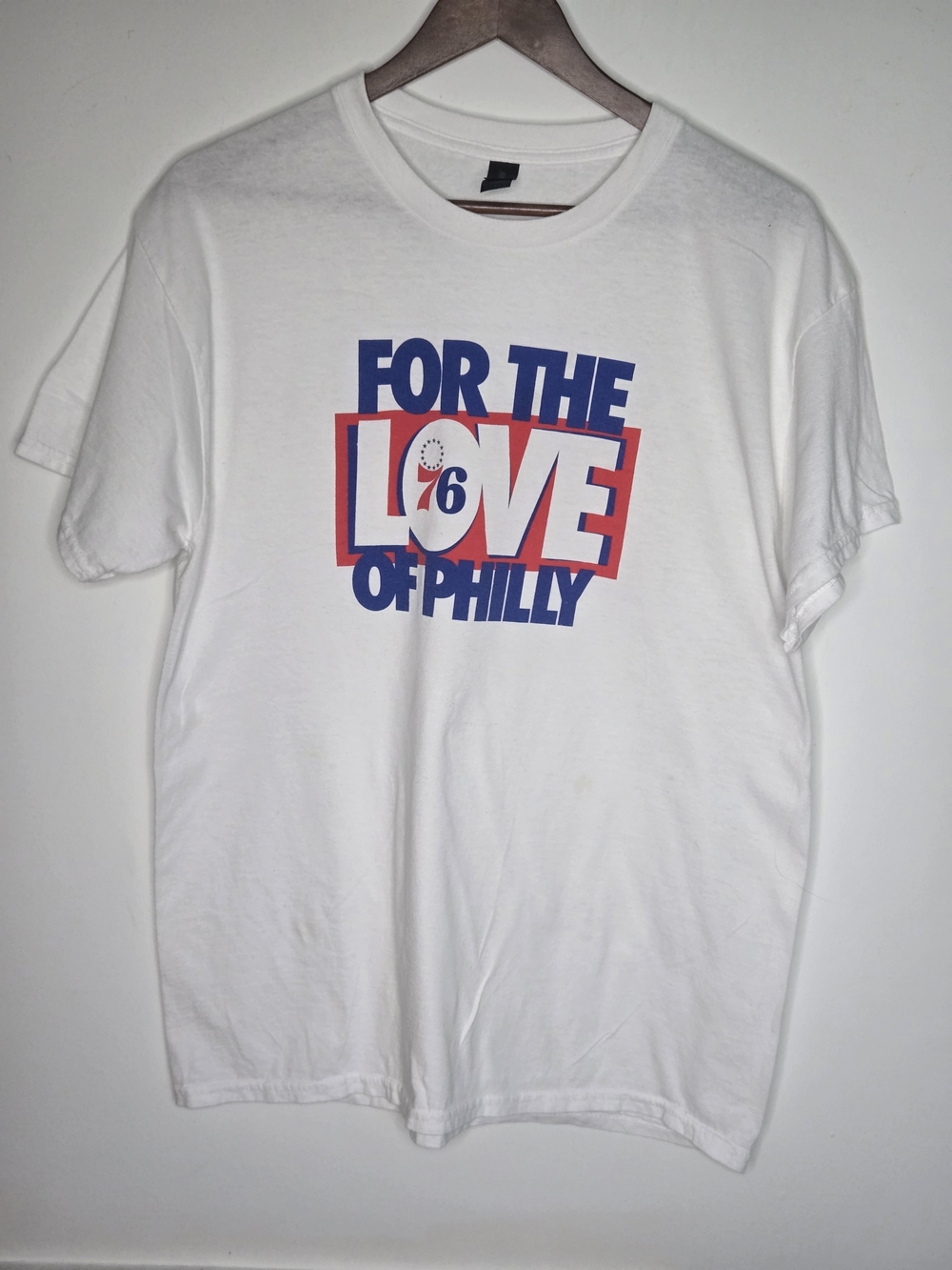Philadelphia 76ers NBA For The Love Of Philly White Crewneck Graphic T-Shirt L